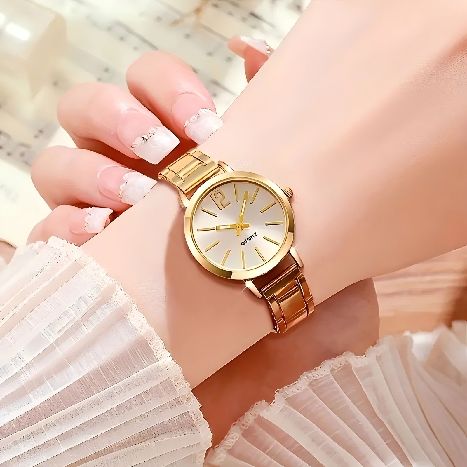 6 pièces Ensemble Élégant sans Boite pour femme - Montre en Acier Doré, Bracelets & Colliers Accentués - Cadeau Idéal pour Femme