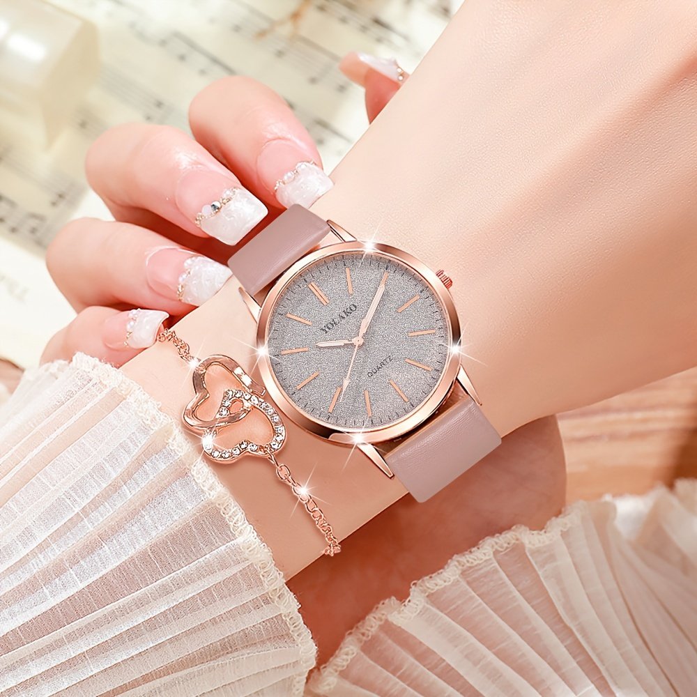 Ensemble de 6 pièces sans Boîte pour Femme Montre en Forme de Cœur avec Bracelet en Cuir et Ensemble de Bijoux - Décontractée